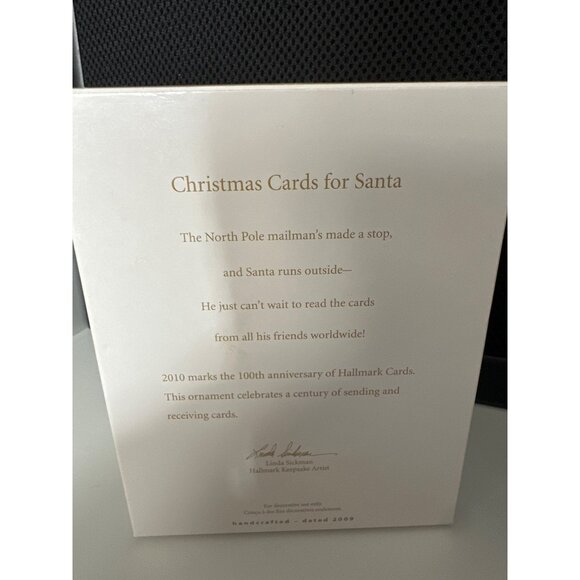 Hallmark 2009 Club Exclusive Santa Claus Figurine With Mailbox Holding Letters - Picture 7 of 8